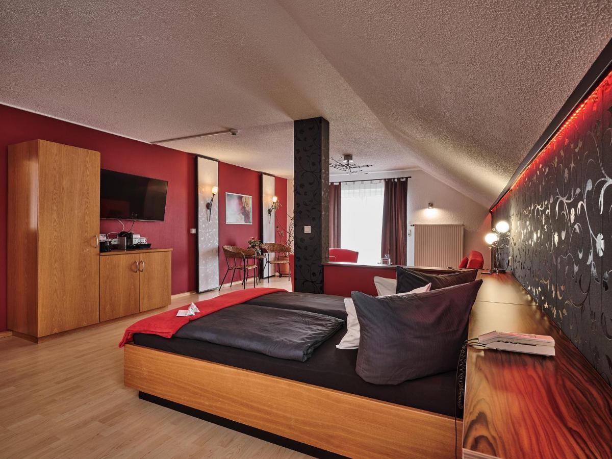 באד זקינגן Tiptop Hotel Am Hochrhein מראה חיצוני תמונה